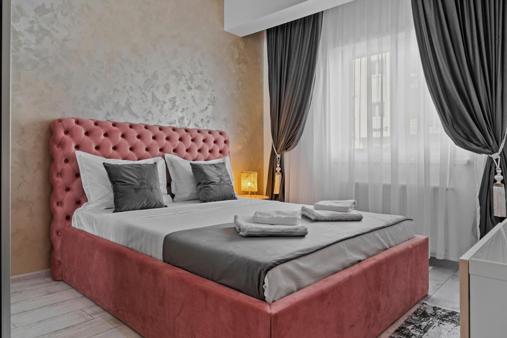 Luxury Rose * Bucarest