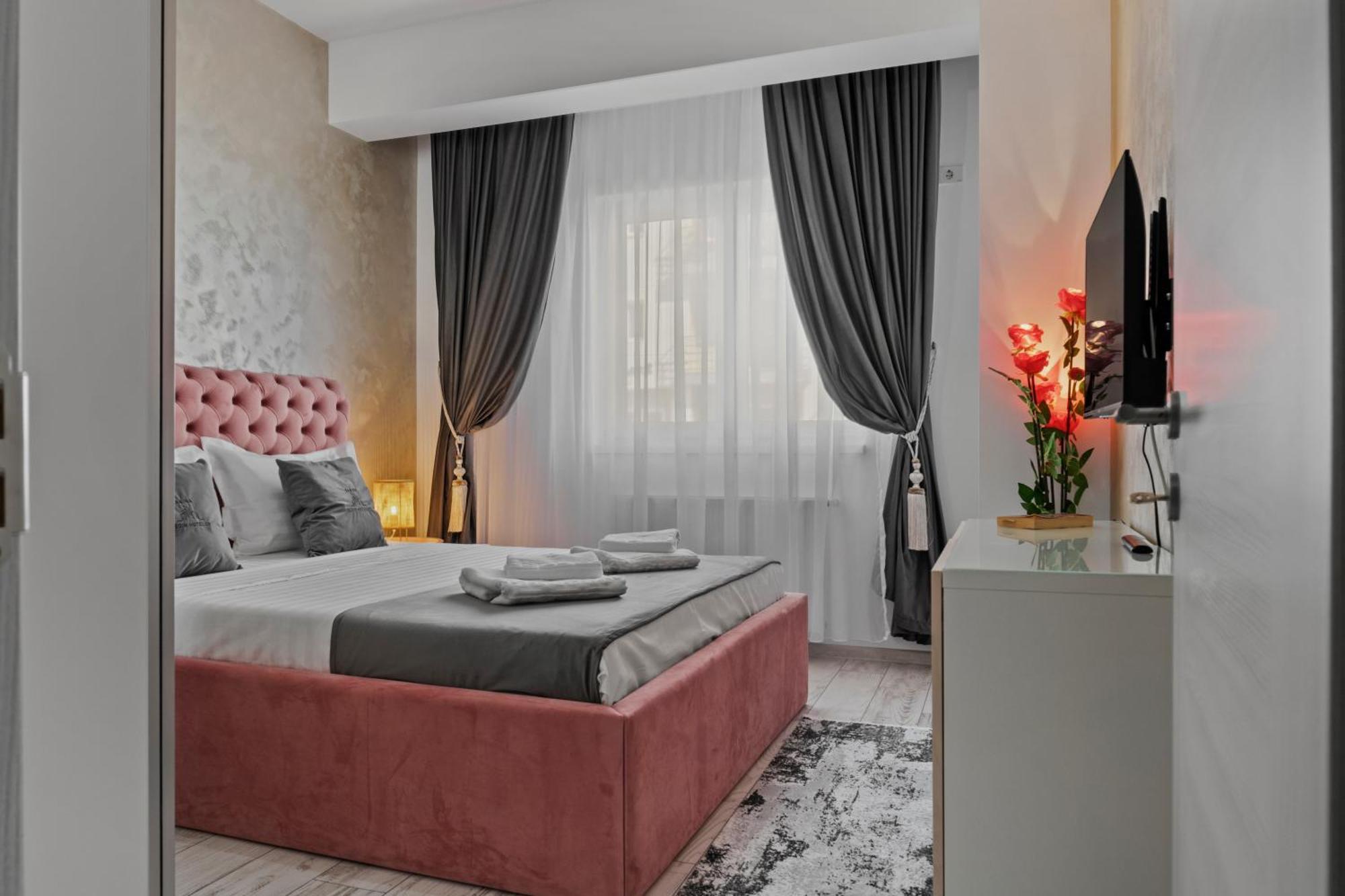 Luxury Rose Appartamento Bucarest